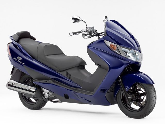2006年 SKYWAVE 250SS 限定車 パールバイオレットブルー(カタログメイン)
