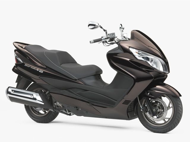2011年 SKYWAVE 250SS グラスミッドナイトブラウン(カタログメイン)