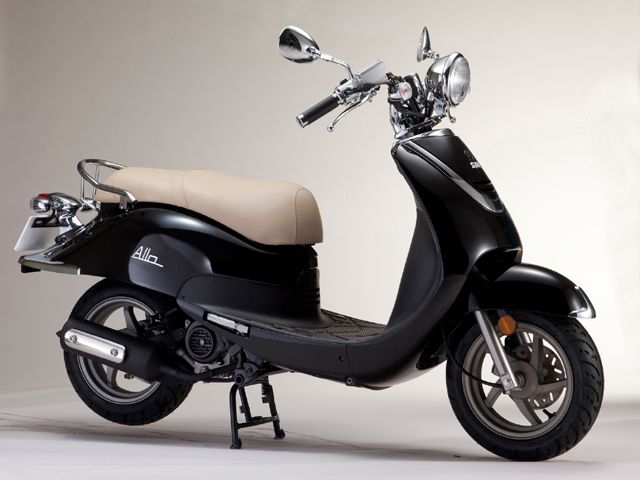 年 ALLO125 (カタログメイン)