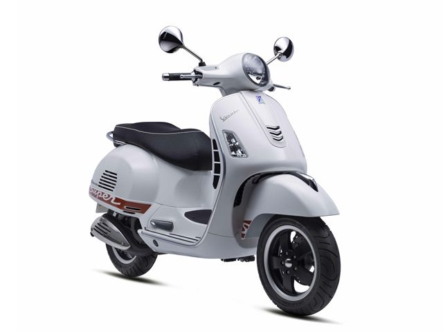 2014年 GTS Super 150 モンテホワイト(カタログメイン)