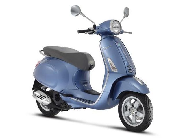 2014年 Primavera 125 マレキアーロブルー(カタログメイン)