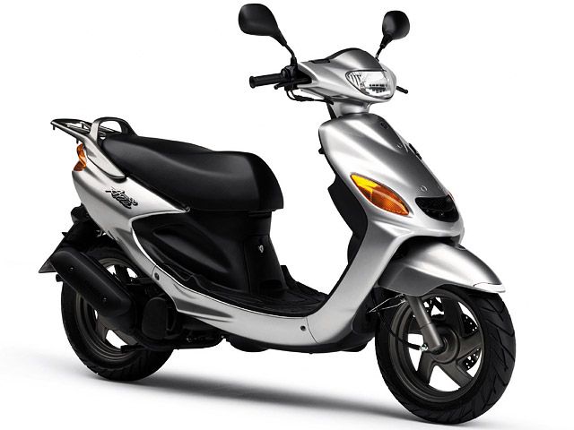 2005年 GRAND AXIS100 シルバー3(カタログメイン)
