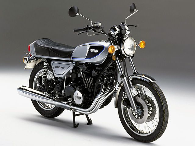 1976年 GX750 クリスタルシルバー(カタログメイン)