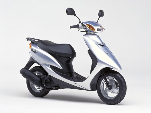 2001年 リモコンJOG シルバー1(カタログメイン)