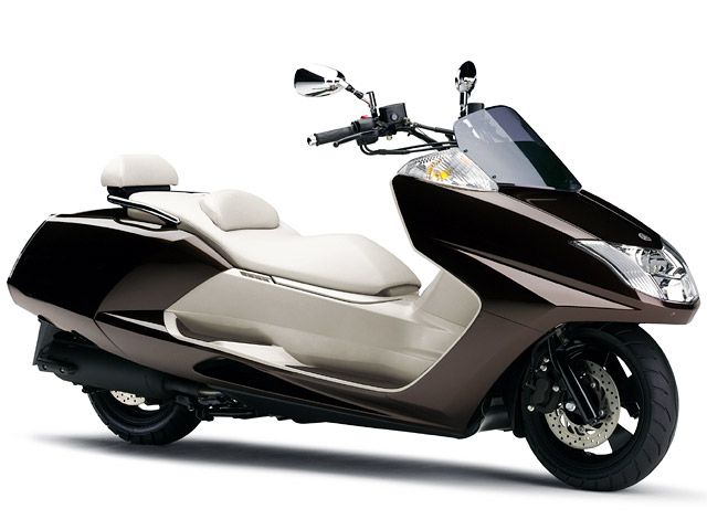 2015年 MAXAM ベリーダークオレンジメタリック1(カタログメイン)
