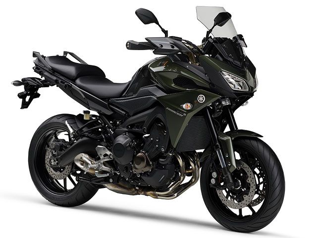 2017年 MT-09 TRACER ABS ダークグレーメタリックG(カタログメイン)