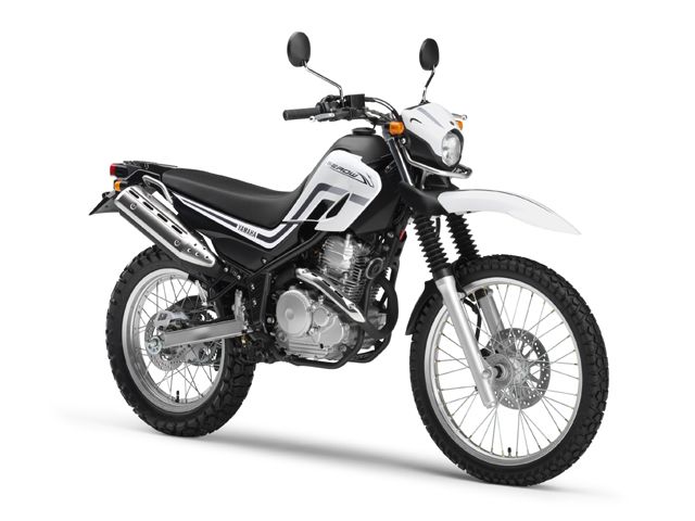 2005年 SEROW 250 パープリッシュホワイトソリッド1(カタログメイン)