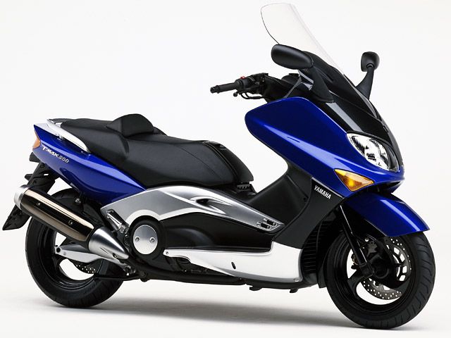 2002年 TMAX ディープパープリッシュブルーメタリックC(カタログメイン)
