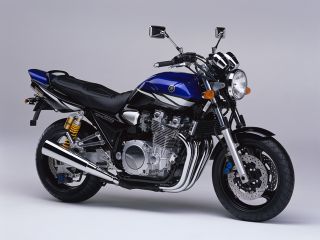 2002年 XJR1300ディープパープリッシュメタリックC