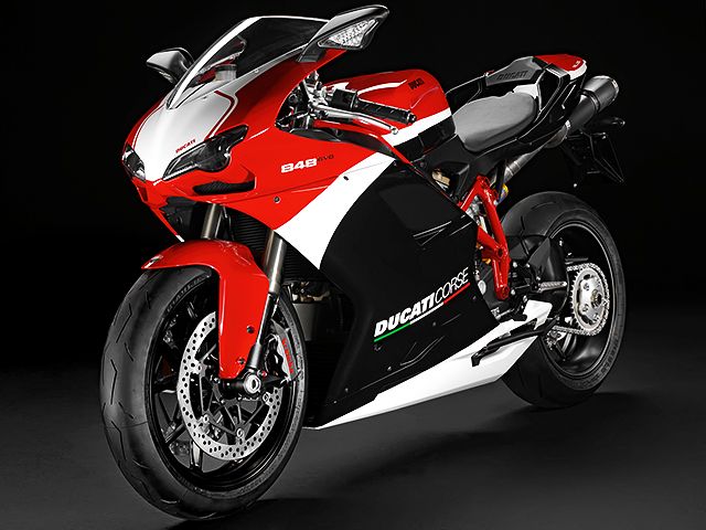 2012年 848EVO Corse Special Edition コルセカラー(カタログメイン)