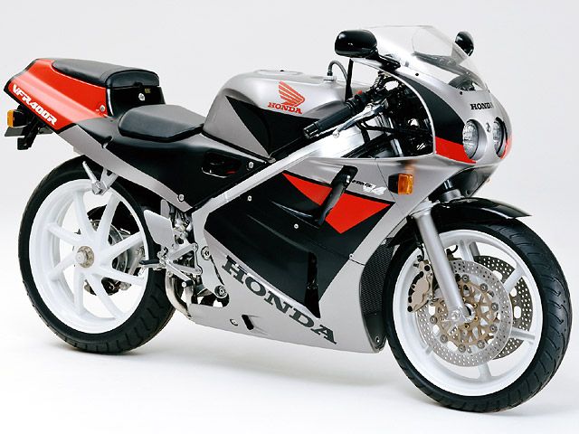 1989年 VFR400R (カタログメイン)