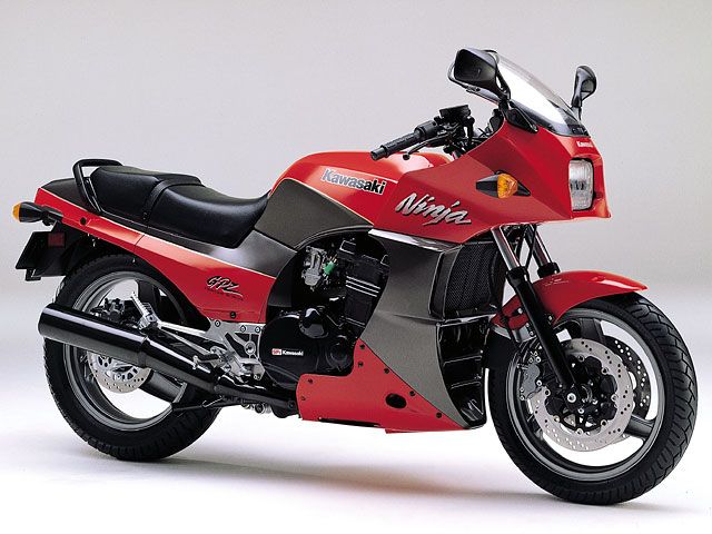 1993年 GPZ900R Ninja ファイアクラッカーレッド×メタリックグレーストーン(カタログメイン)