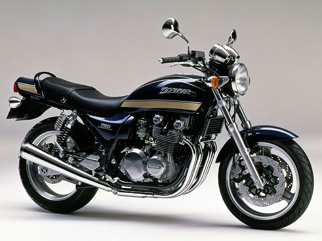 2001年 ZEPHYR 750 (カタログメイン)
