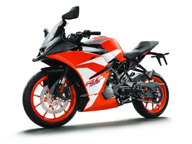 2017年 RC125 (カタログメイン)