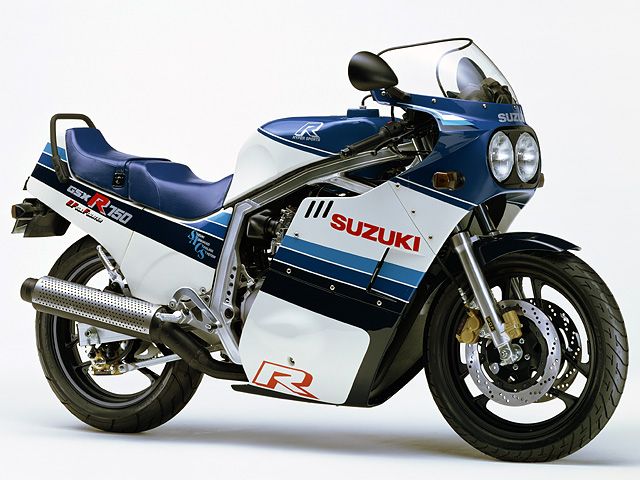 1985年 GSX-R750 (カタログメイン)