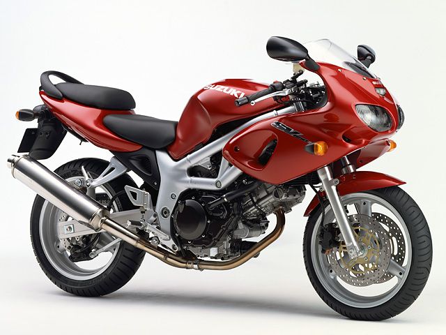 2000年 SV650S (カタログメイン)