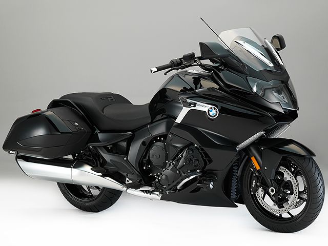 2018年 K1600B ブラックストームメタリック(カタログメイン)