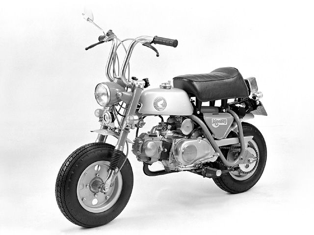 1969年 MONKEY Z50A (カタログメイン)