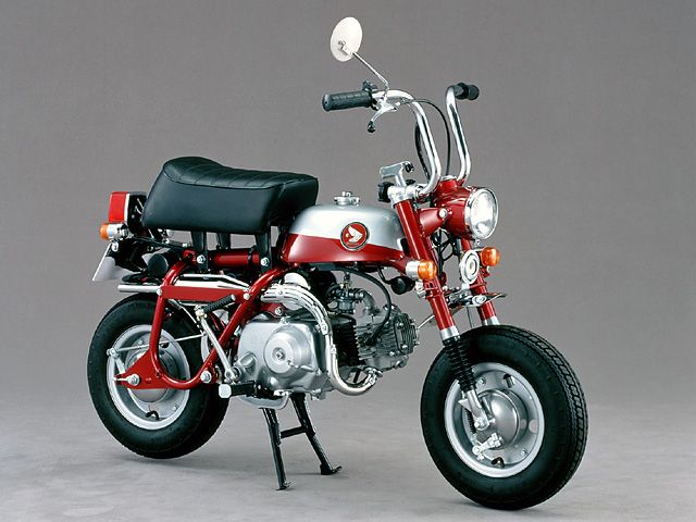 1970年 MONKEY Z50Z キャンディレッド(カタログメイン)