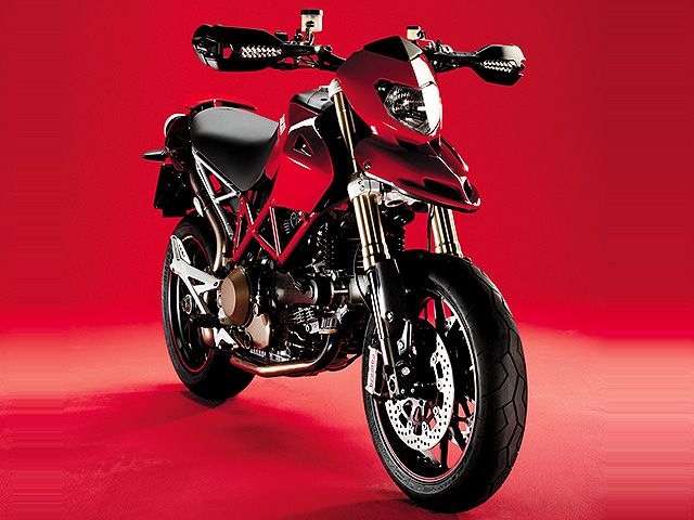 2008年 Hypermotard 1100 S (カタログメイン)