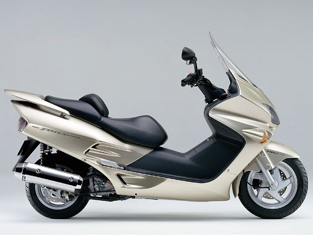 2001年 FORZA S サイバーゴールド(カタログメイン)