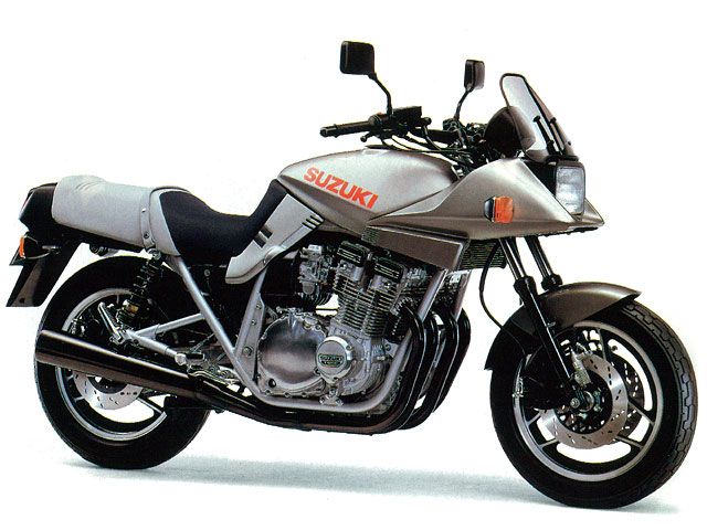 1983年 GSX750S KATANA (カタログメイン)