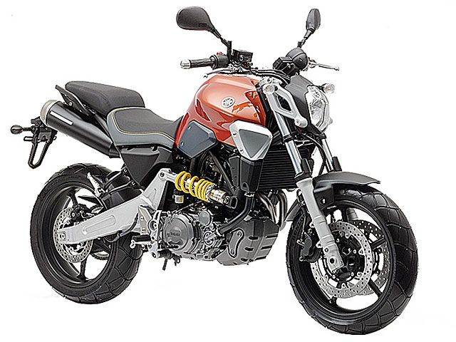 2007年 MT-03(660cc) (カタログメイン)