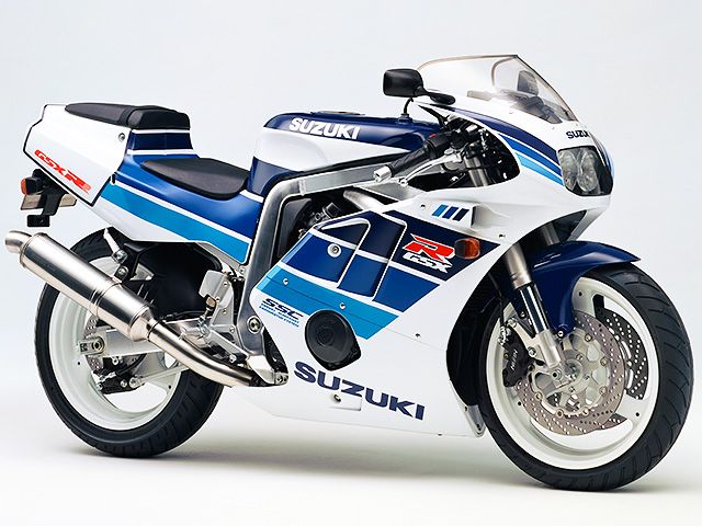1990年 GSX-R400R (カタログメイン)