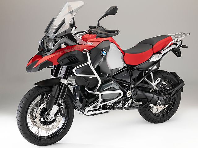 2016年 R1200GS Adventure レーシングレッド(カタログメイン)