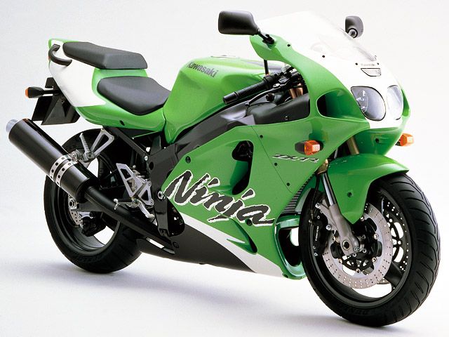 1999年 Ninja ZX-7R (カタログメイン)