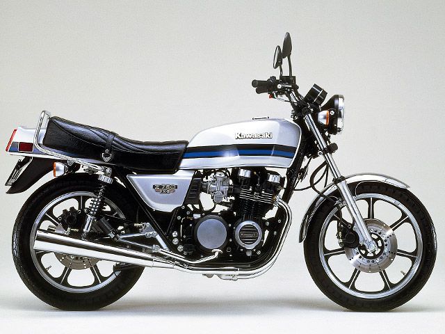 1981年 Z750FXⅢ （カタログメイン）