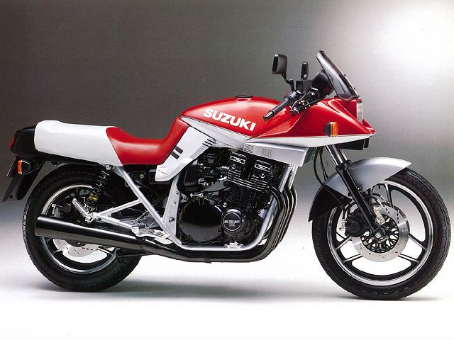 1984年 GSX1100S KATANA (カタログメイン)