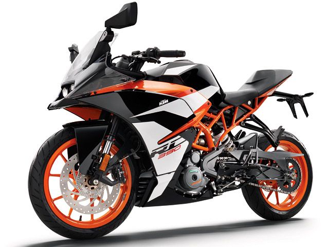 2018年 RC390 (カタログメイン)