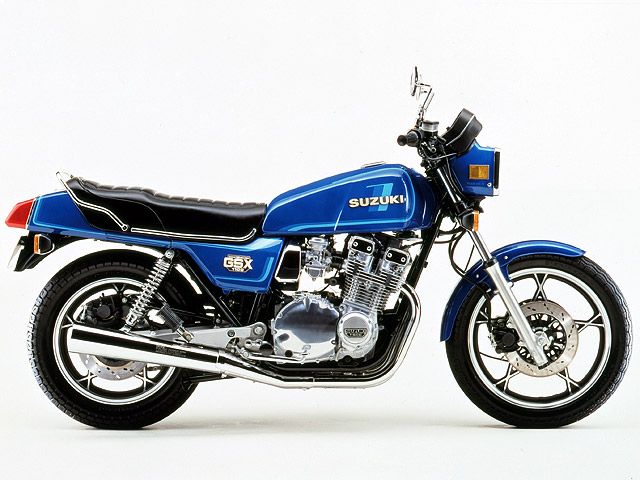 1981年 GSX1100E (カタログメイン)