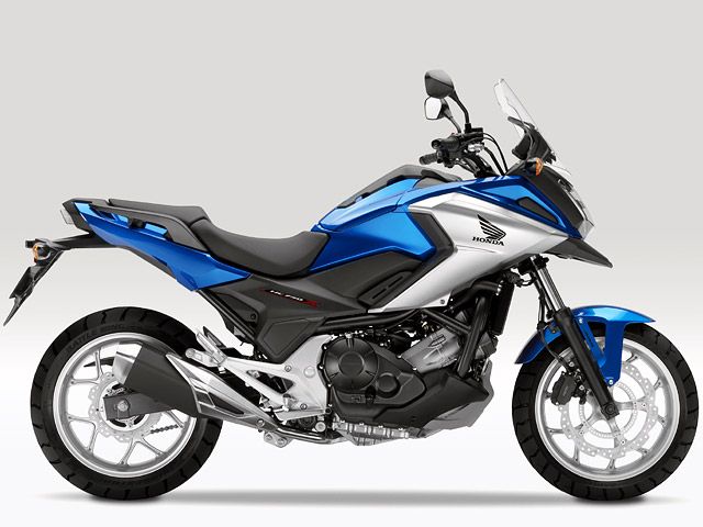 2017年 NC750X ABS グリントウェーブブルーメタリック(カタログメイン)