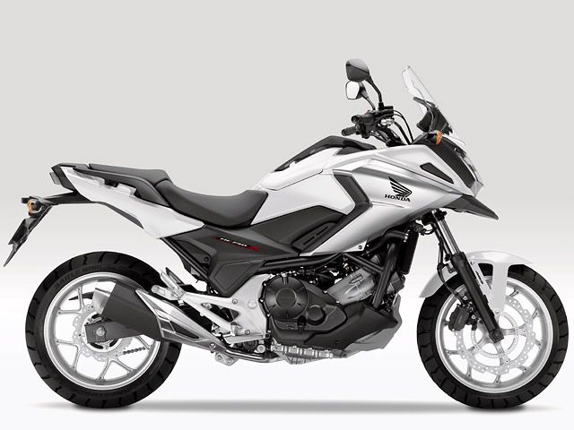 2017年 NC750X Type LD ABS パールグレアホワイト(カタログメイン)