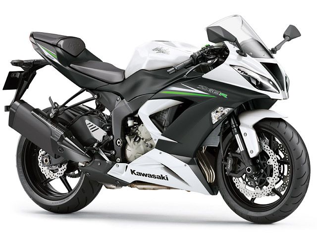 2015年 Ninja ZX-6R パールクリスタルホワイト×フラットエボニー(欧州仕様)(カタログメイン)