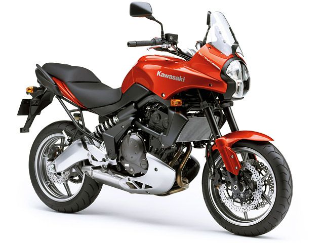 2007年 Versys 650 キャンディバーントオレンジ(カタログメイン)