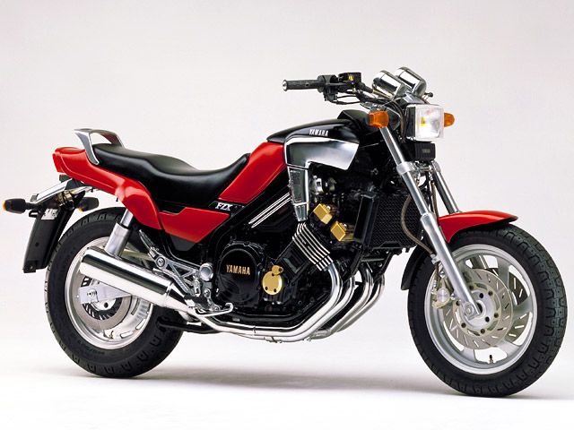 年 FZX750 (カタログメイン)