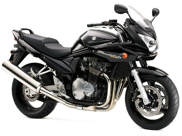 2006年 BANDIT 1200S (カタログメイン)