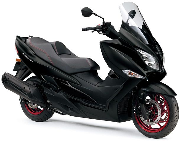 2017年 BURGMAN 400 ※EICMA2016(イタリア・ミラノ)展示モデル(カタログメイン)