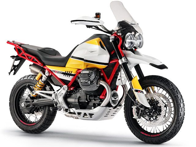 年 V85 TT (カタログメイン)
