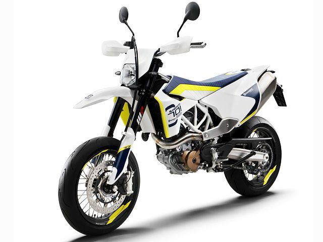 2019年 701 SUPERMOTO (カタログメイン)