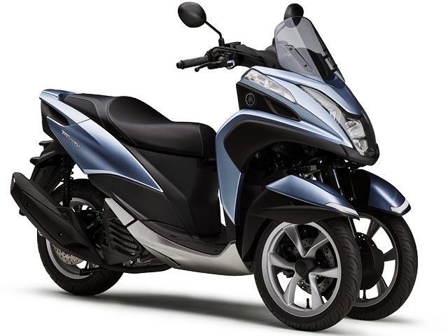 2019年 TRICITY 125 マットペールブルーメタリック2(カタログメイン)
