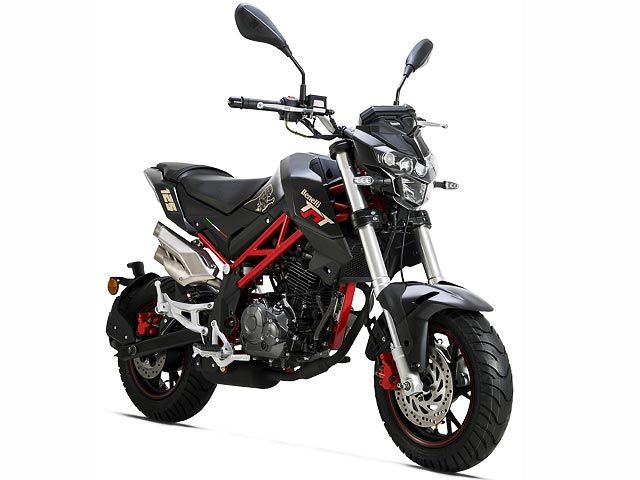 2018年 Tornado Naked T125 (カタログメイン)