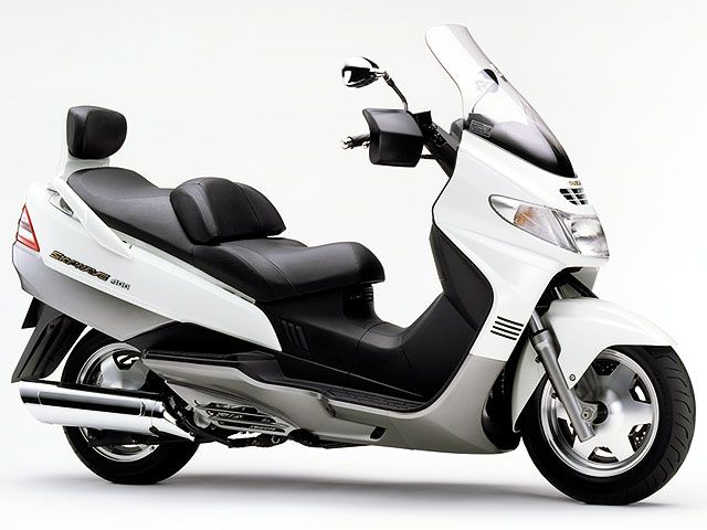 2002年 SKYWAVE 400 Winter Version (カタログメイン)
