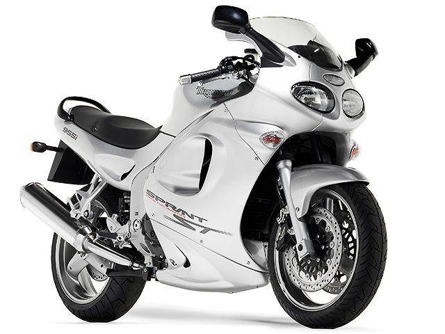 2003年 Sprint ST アルミニウムシルバー(カタログメイン)