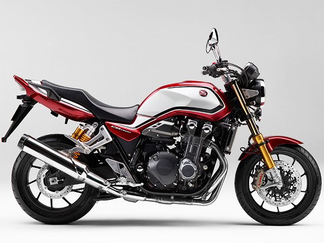 2020年 CB1300 SUPER FOUR SP キャンディークロモスフィアレッド(カタログメイン)