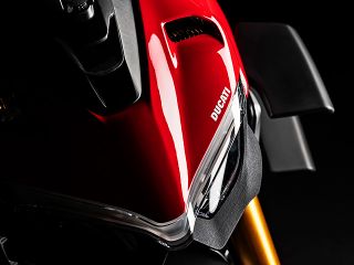 2020年 Streetfighter V4S(フロントウイング)