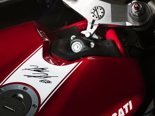 2010年 848 Nicky Hayden Edition